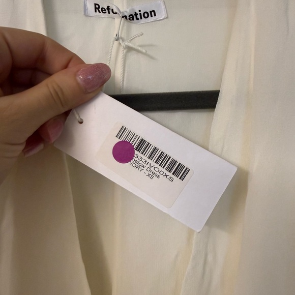 Reformation Winslow Ivory Wrap Dress - Picture 5 of 6